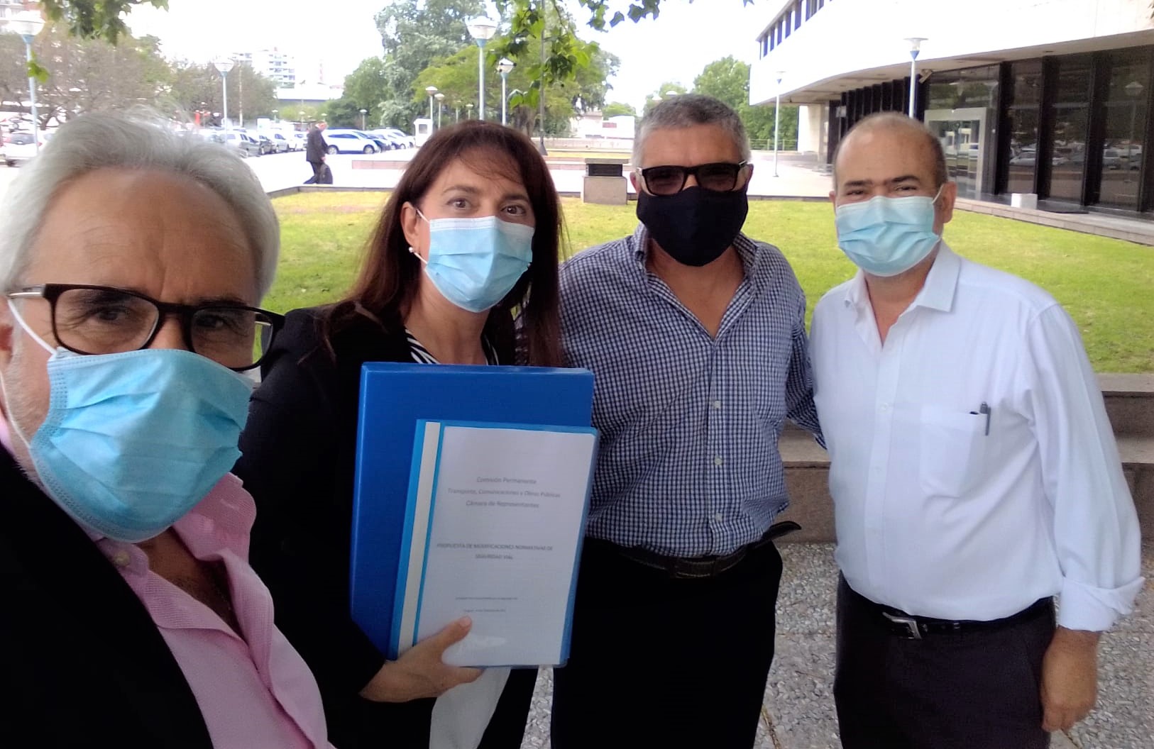 Diputados priorizan proyecto de seguridad vial que presentan ciudadanos