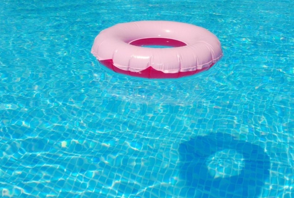 “Piscinas son mas peligrosas que un baño de mar”