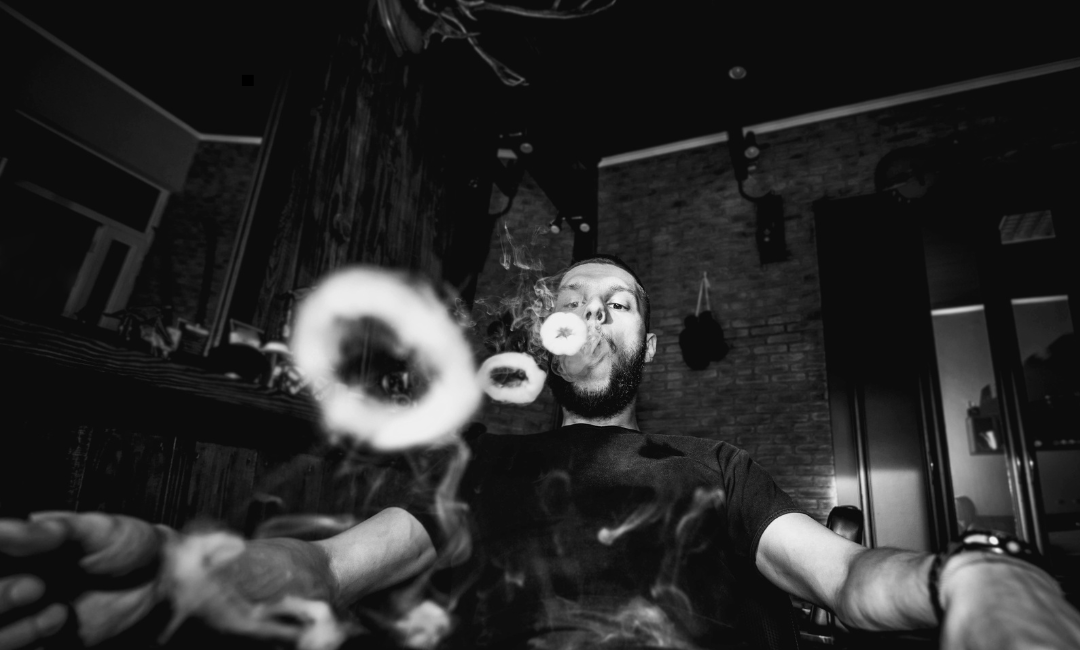 OMS premia a Sudestada por investigación sobre “lobbies” tabacaleros, gobierno revocó decreto