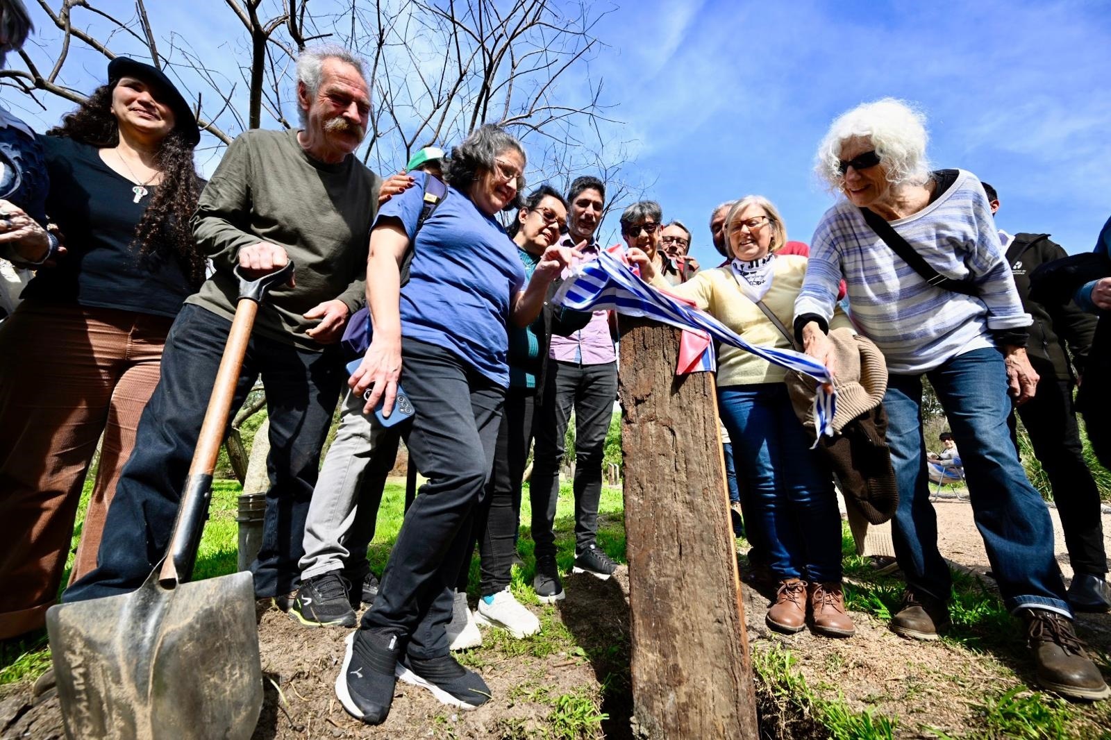El “Paseo de la Memoria” florece en el Parque Roosevelt