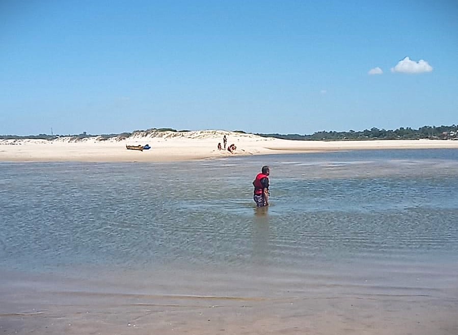Hallan sin vida a una persona en costa de La Floresta, podría ser kayakista desaparecido