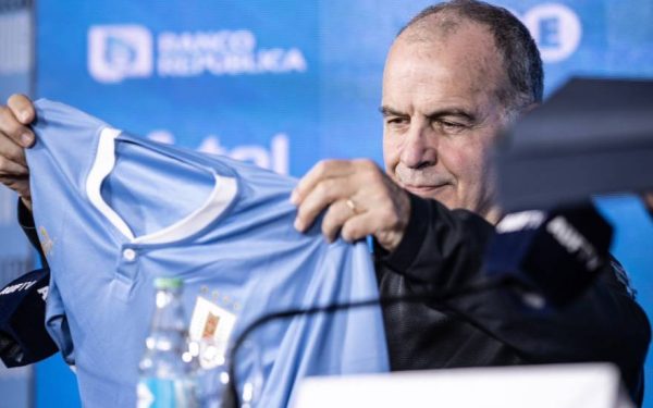 Prácticas abiertas de la selección y charla de Bielsa en Canelones